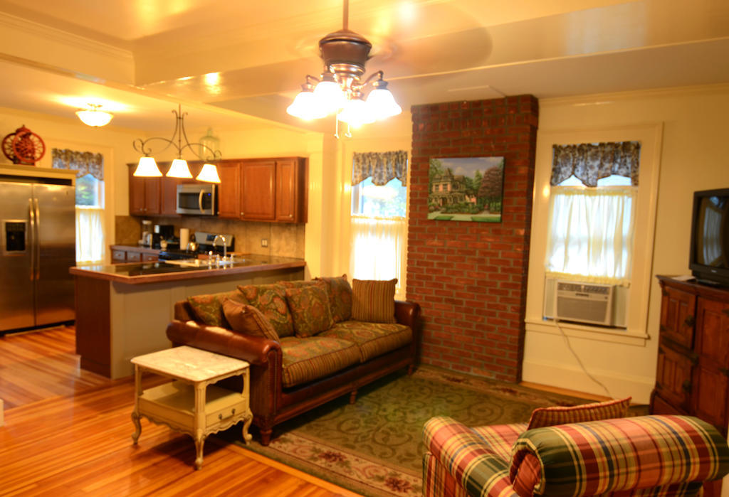 Union Gables (Adults Only) Hotel Saratoga Springs Bilik gambar