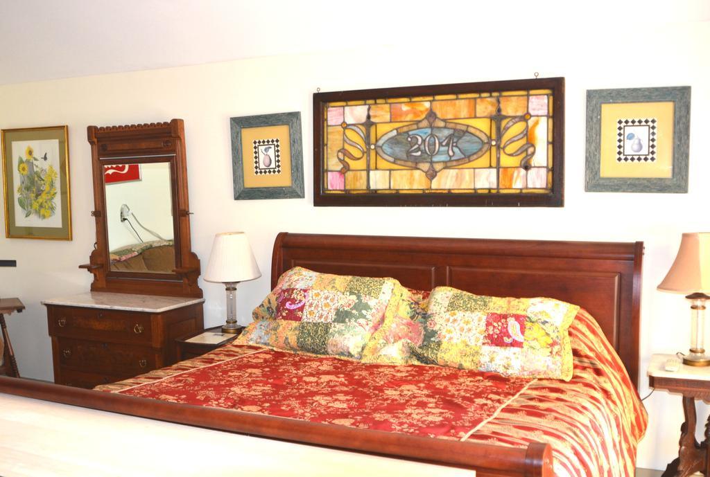 Union Gables (Adults Only) Hotel Saratoga Springs Bilik gambar