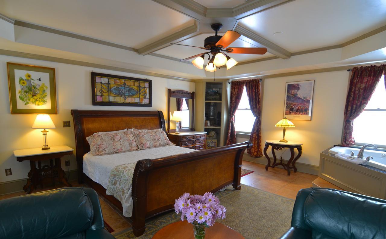 Union Gables (Adults Only) Hotel Saratoga Springs Bilik gambar